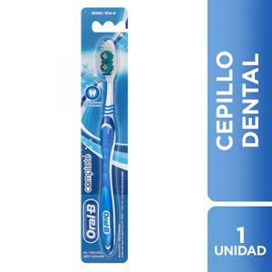 Cepillo dental complete 40 mediano