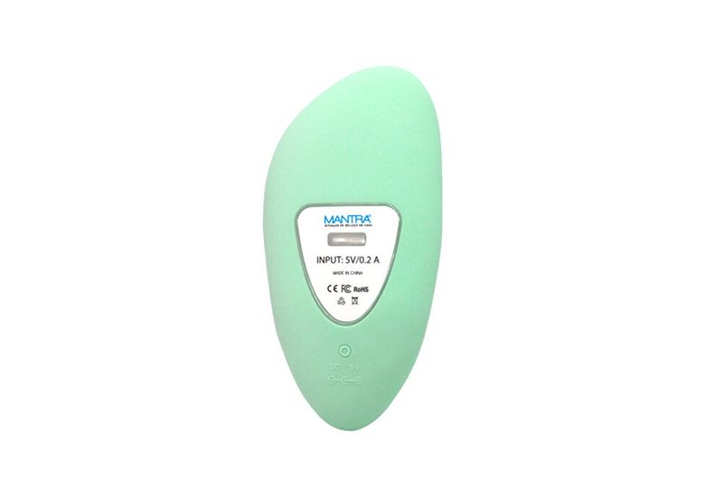 MANTRA-SILICONE-2---MASAJEADOR-Y-CEPILLO-FACIAL