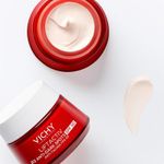 Crema-de-Dia-Liftactiv-B3-Anti-Dark-Spots-SPF5012